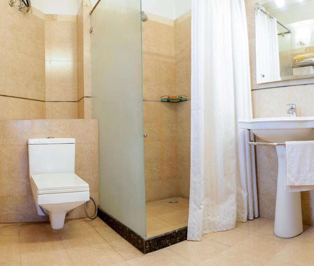 Giri Homestay By Vista Rooms Divisione di Divisione di Jaipur Esterno foto