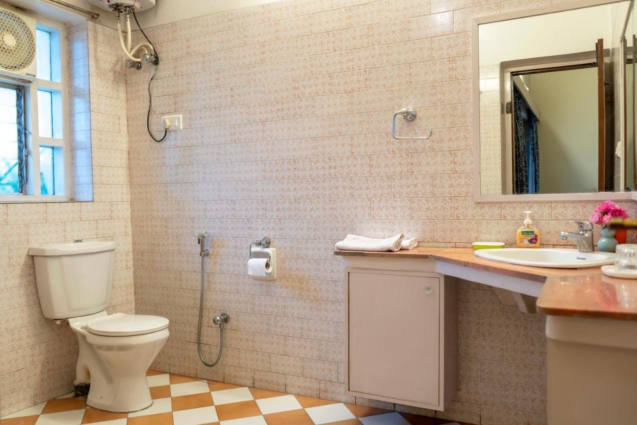Giri Homestay By Vista Rooms Divisione di Divisione di Jaipur Esterno foto