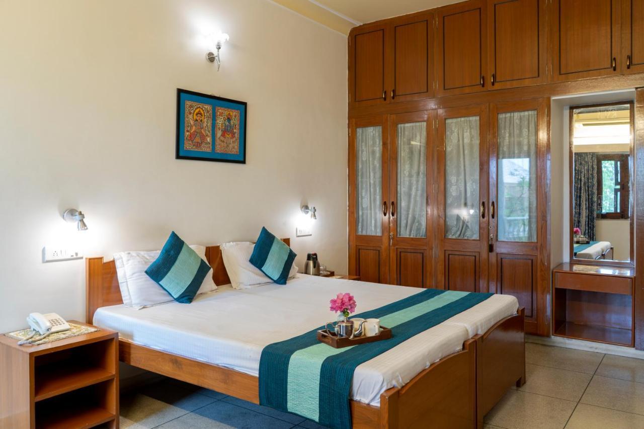Giri Homestay By Vista Rooms Divisione di Divisione di Jaipur Esterno foto